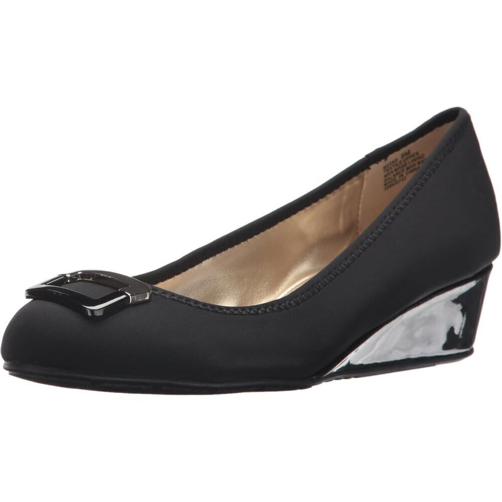 Bandolino Womens Black Fabric Closed Rounded Toe Flexible Wedge Flat Tad Pump